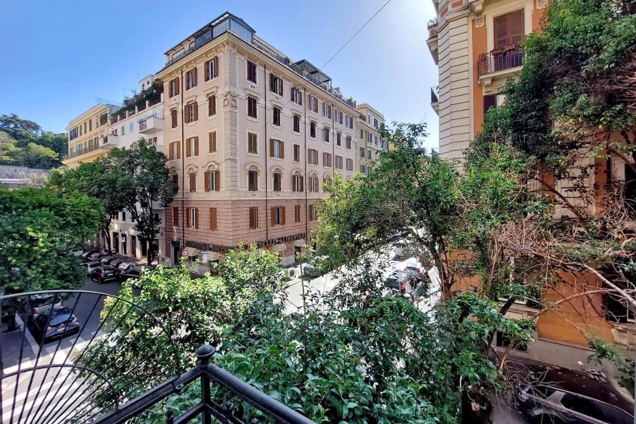 Appartamento "Corso - Cuore Di Roma" By FlatinRoma Eksteriør bilde
